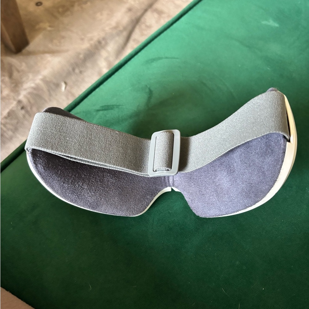 Head Smart Eye Mask - Red - Picture 4 of 4